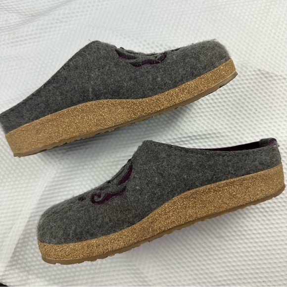 Haflinger Gray Wool Clogs - Picture 3 of 11
